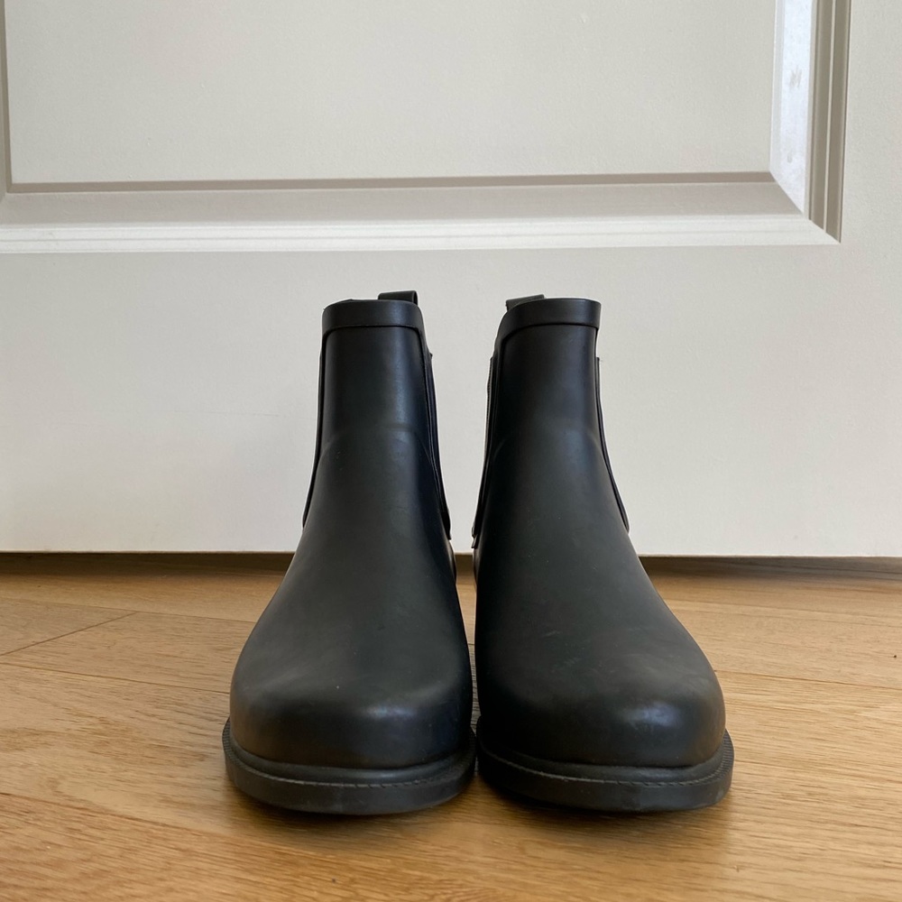 Black Chelsea Rain Boots